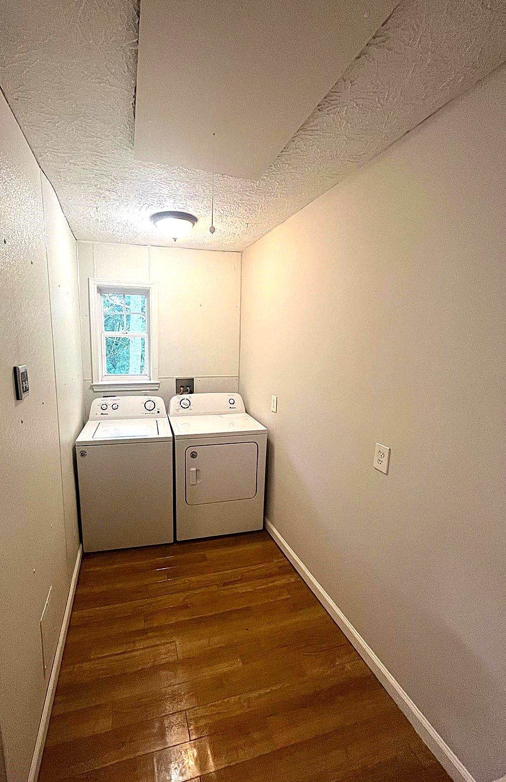 3932 Fraser Circle - 1 photo 5