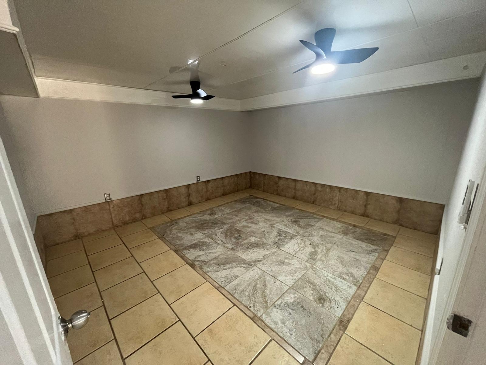 3923 Fraser Circle - 2 photo 5